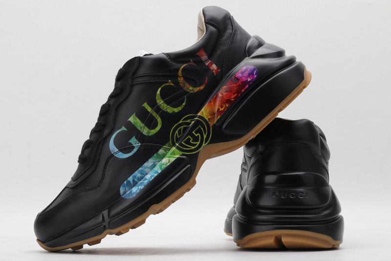 G*u*i sneaker blake with G*u*i letter