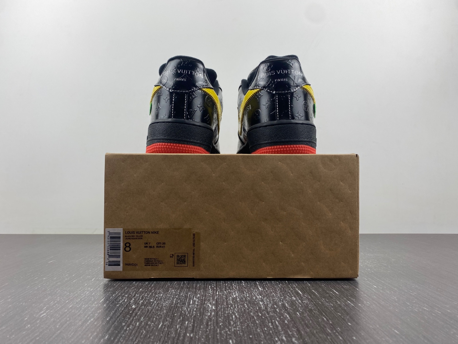 lwe sneaker