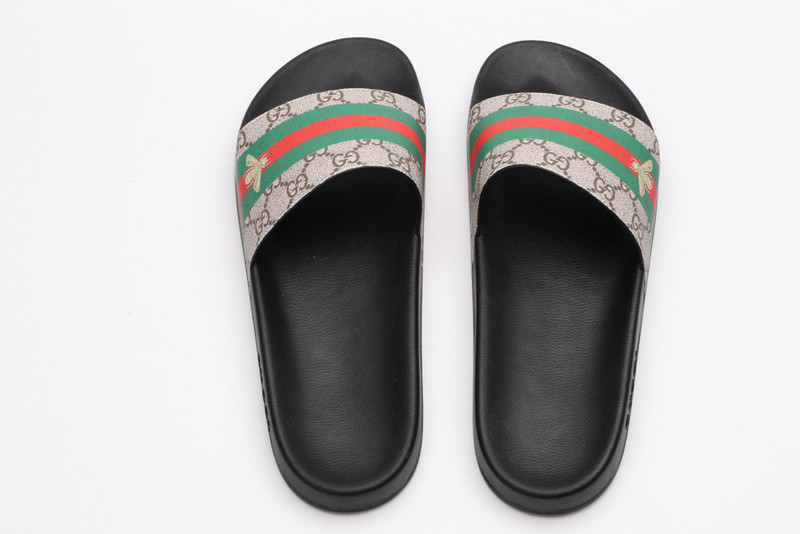 G*u*i slides all black with "bee"