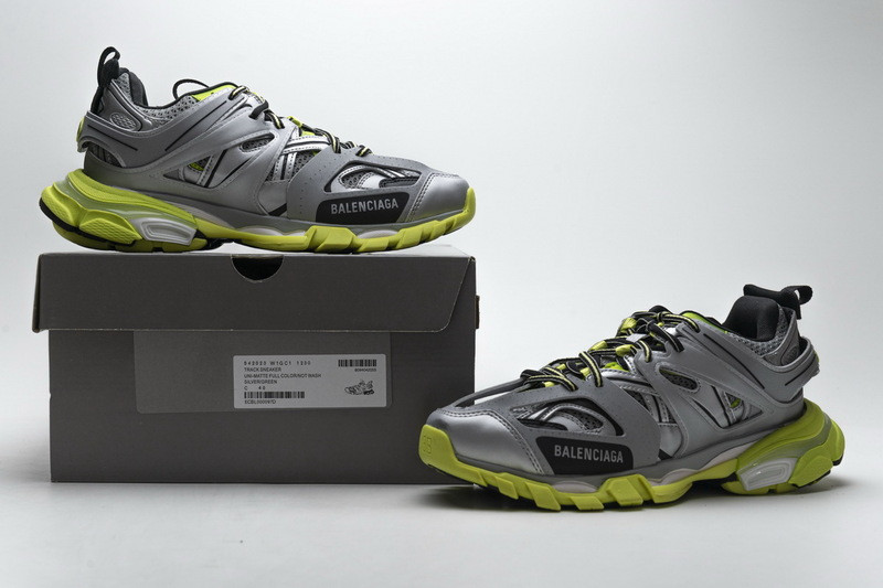 Ba*len*cia*ga track 3.0.silver green