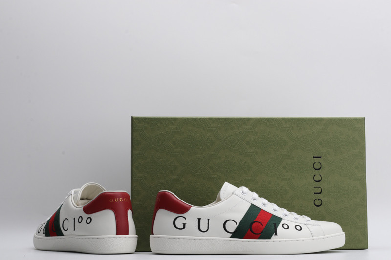 G*u*i sneaker