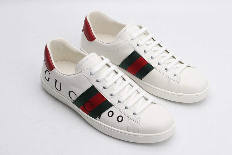 G*u*i sneaker