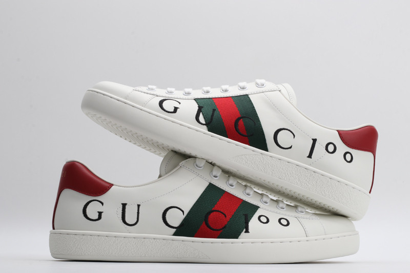 G*u*i sneaker