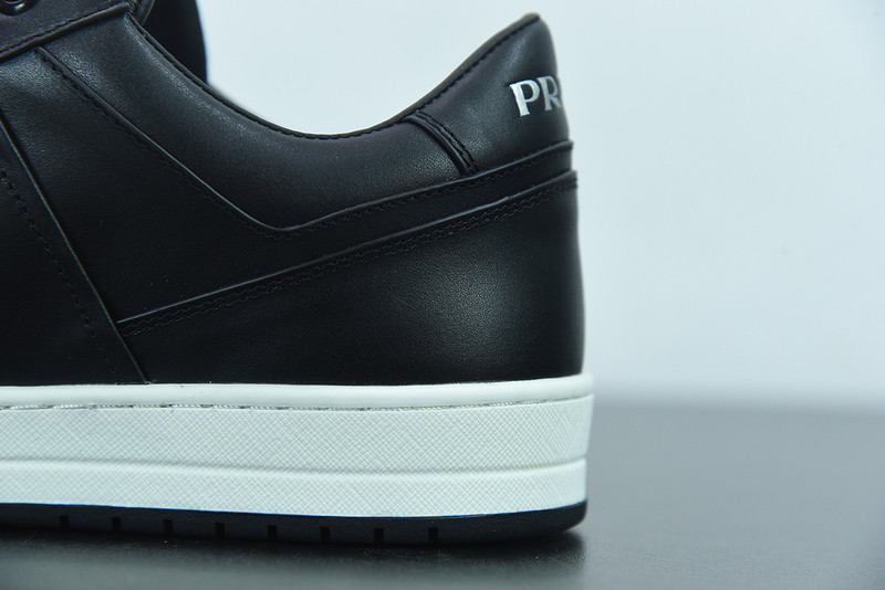 pra sneaker