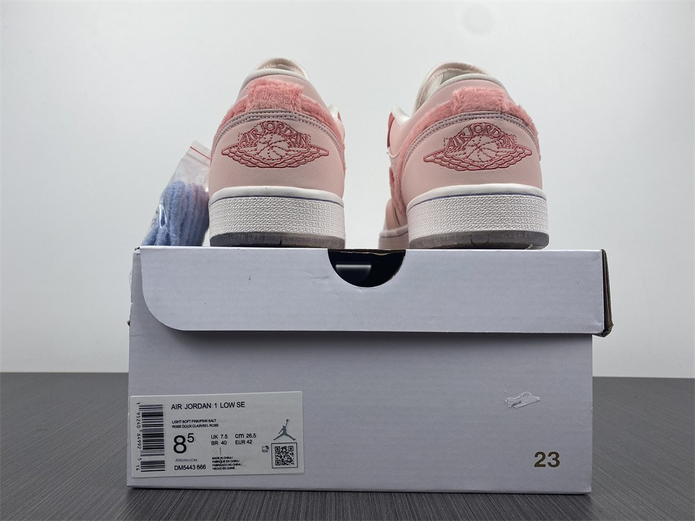air jordan 1 low mighty swooshers dm5443-666