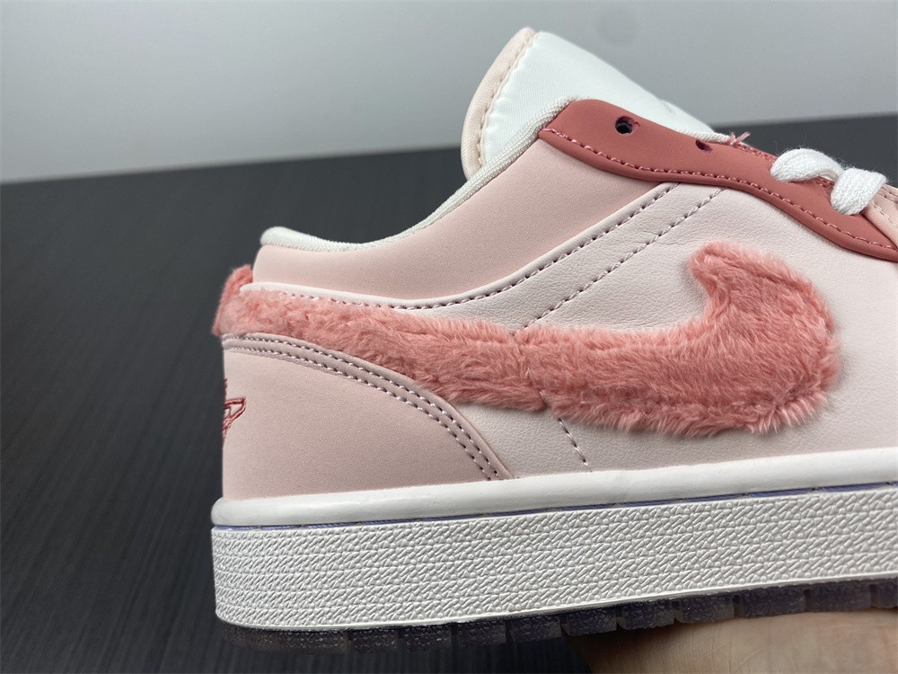 air jordan 1 low mighty swooshers dm5443-666
